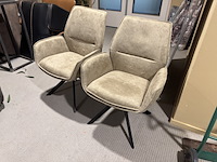 Set van 2 eetkamerstoelen, groen microvezelstof, zwart metalen poten - afbeelding 3 van  5