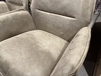 Set van 2 eetkamerstoelen, groen microvezelstof, zwart metalen poten - afbeelding 4 van  5