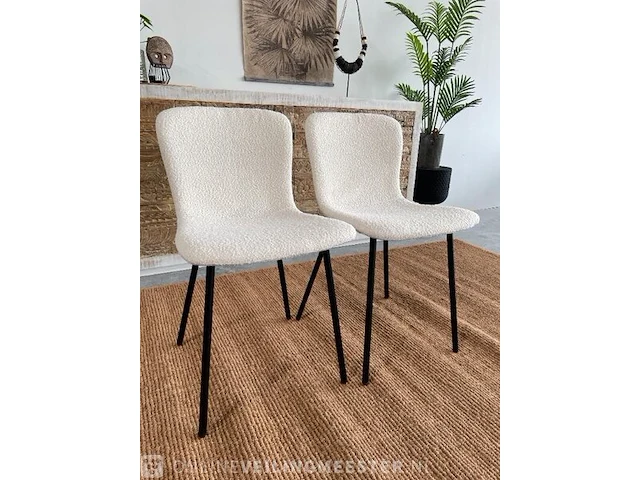 Set van 2 eetkamerstoelen in wit bouclé wit / zwart - afbeelding 1 van  6