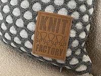 Set van 2 knit factory kussens in grijs knit factory, grijs - afbeelding 5 van  7