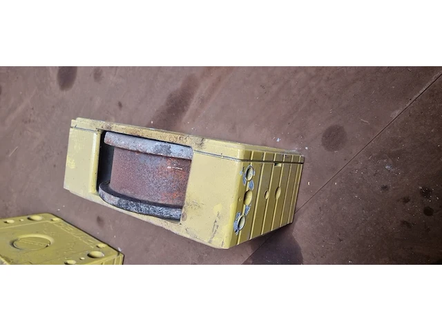Set van 2 stuks demag radblokken - afbeelding 3 van  8