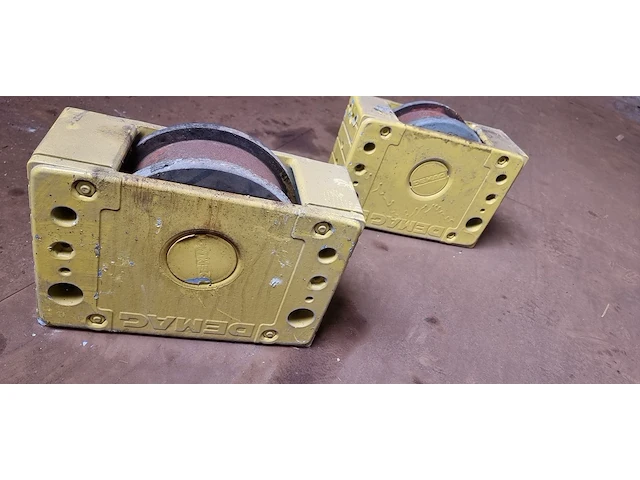 Set van 2 stuks demag radblokken - afbeelding 8 van  8