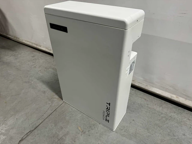 Set van 20 full black zonnepanelen (405 wp) met solax 8.0k hybride omvormer en solax 5.8kwh master pack en solax batterij 5.8kwh slave unit - afbeelding 13 van  34