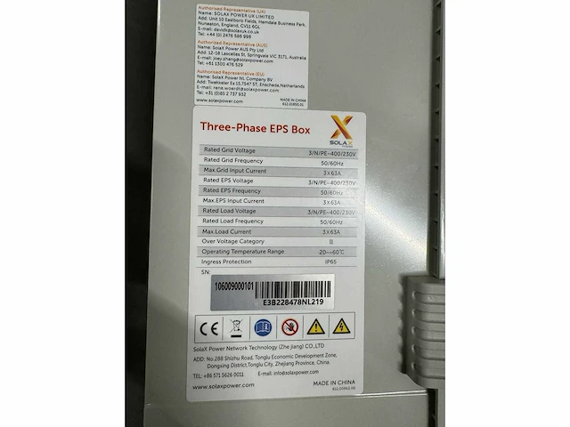 Set van 20 full black zonnepanelen (405 wp) met solax 8.0k hybride omvormer en solax 5.8kwh master pack en solax batterij 5.8kwh slave unit - afbeelding 26 van  34