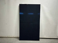 Set van 20 full black zonnepanelen (405 wp) met solax 8.0k hybride omvormer en solax 5.8kwh master pack en solax batterij 5.8kwh slave unit - afbeelding 12 van  34