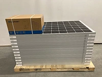 Set van 22 astronergy glas-glas zonnepanelen (310 wp) en 1 blaupunkt bpt-v03-6.0 omvormer