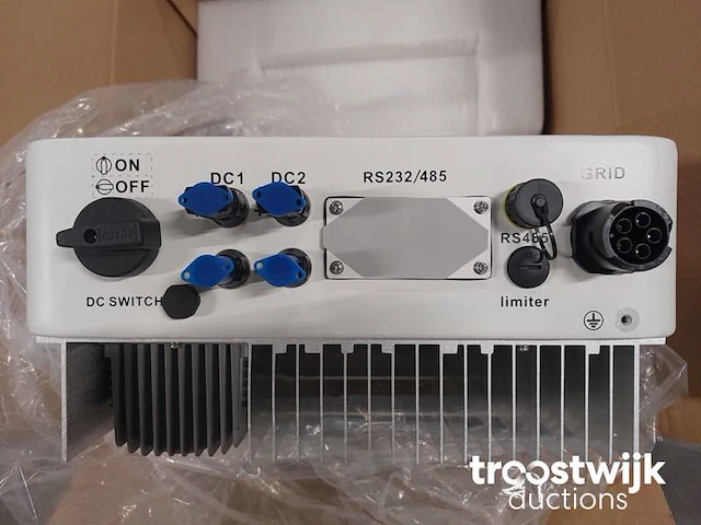 Set van 24 black longi lr4-60hih-375m zonnepanelen en 1 blaupunkt bpt-v03-08.0 omvormer (3-fase) - afbeelding 2 van  11