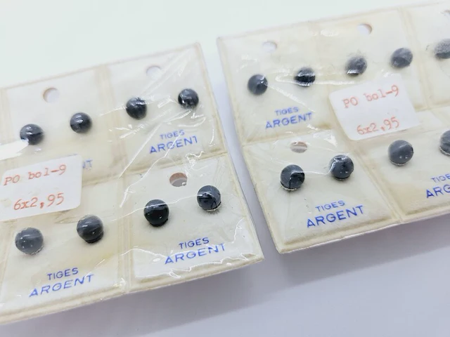 Set van 24 zilveren oorbellen - afbeelding 2 van  3