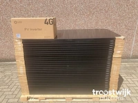 Set van 30 full black longi (350 wp) zonnepanelen en 1 solis-10k omvormer (3-fase)