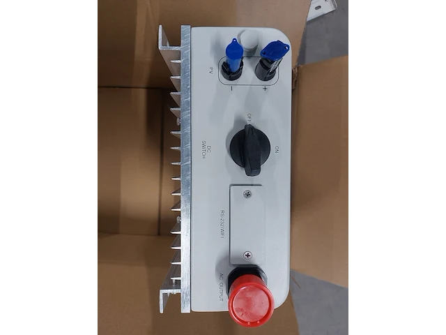 Set van 4 akcome sk6610p-275 zonnepanelen en 1 saj 1.0 omvormer - afbeelding 3 van  11