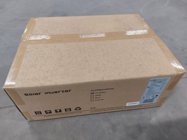 Set van 4 akcome sk6610p-275 zonnepanelen en 1 saj 1.0 omvormer - afbeelding 8 van  11