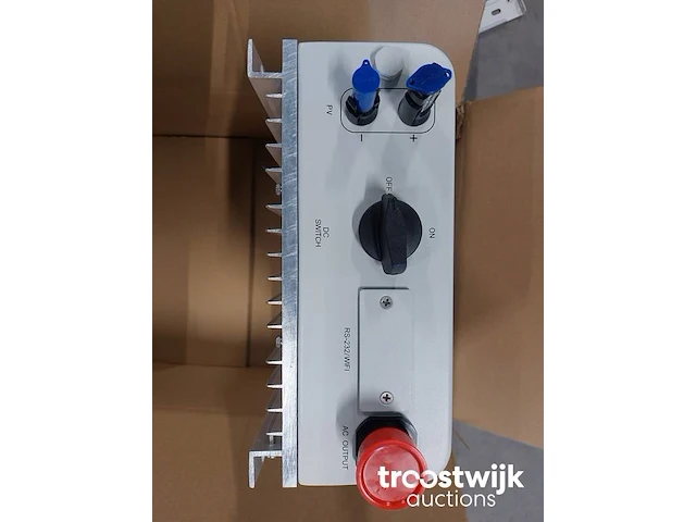 Set van 4 csun 285-60p zonnepanelen en 1 saj 1.0 omvormer - afbeelding 11 van  11