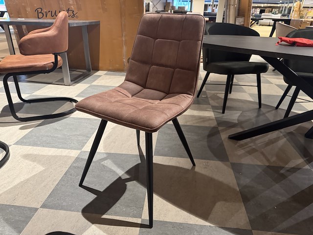 Set van 4 eetkamerstoelen, bruin microvezelstof, zwart metalen poten - afbeelding 1 van  5