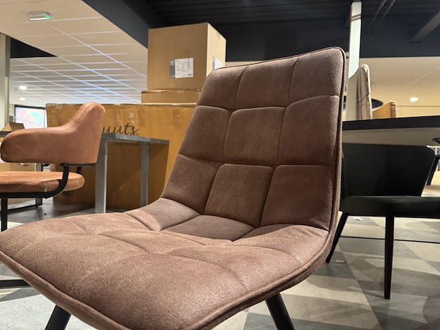 Set van 4 eetkamerstoelen, bruin microvezelstof, zwart metalen poten - afbeelding 5 van  5