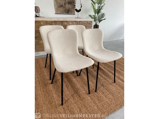 Set van 4 eetkamerstoelen in wit bouclé wit / zwart - afbeelding 1 van  6