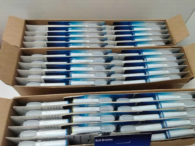 Set van 4 opzetborstels. (45x) - afbeelding 2 van  5