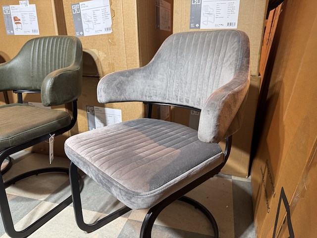 Set van 6 eetkamerstoelen, grijs velvet, zwart metalen onderstel - afbeelding 2 van  4