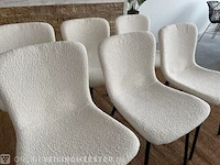 Set van 6 eetkamerstoelen in wit bouclé wit / zwart - afbeelding 2 van  7