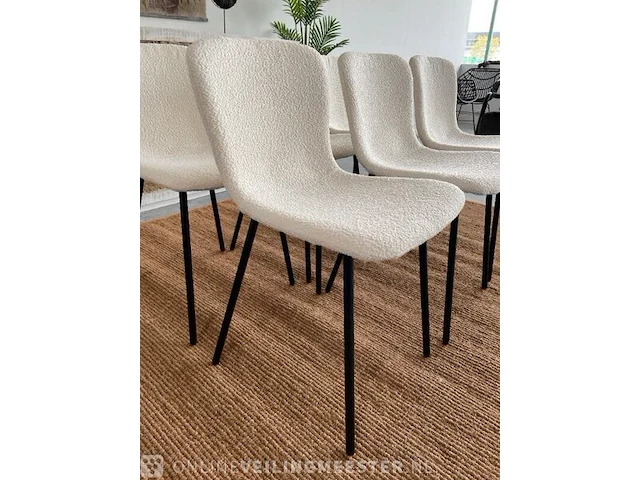 Set van 6 eetkamerstoelen in wit bouclé wit / zwart - afbeelding 4 van  7