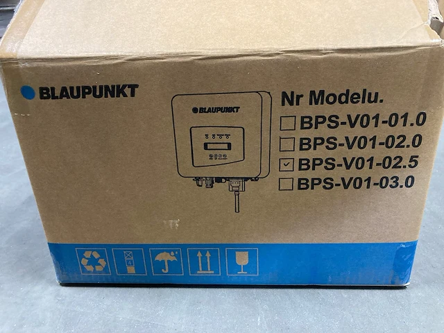 Set van 8 full black longi (350 wp) zonnepanelen en 1 blaupunkt bps-v01-02.5 omvormer (1-fase) - afbeelding 7 van  9
