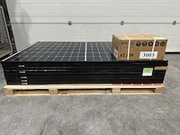 Set van 8 zonnepanelen (370 wp) met solax 3.0 kw omvormer
