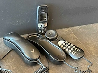 Set van drie telefoons - afbeelding 1 van  2