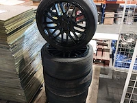 Set velgen met band, asa en continental, 18 inch - afbeelding 1 van  5