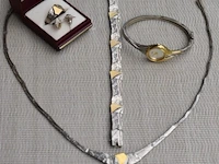 Set zilveren sieraden - afbeelding 2 van  10