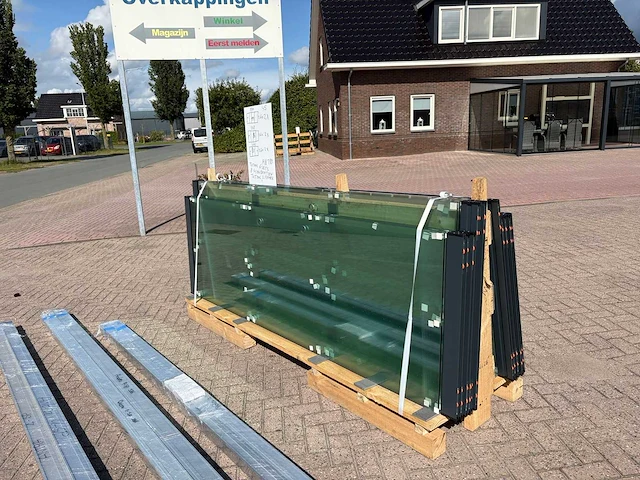 Sets glaspanelen – 94x260 (2x4), 86x260 (2x4), 82x260 (2x3) - afbeelding 5 van  11