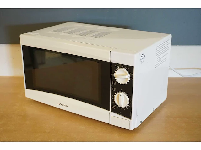 Severin - magnetron - afbeelding 1 van  4
