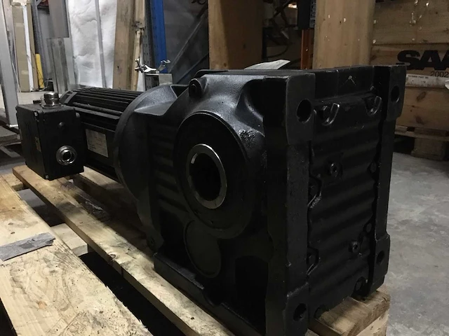 Sew eurodrive dc motorreductor - afbeelding 1 van  4
