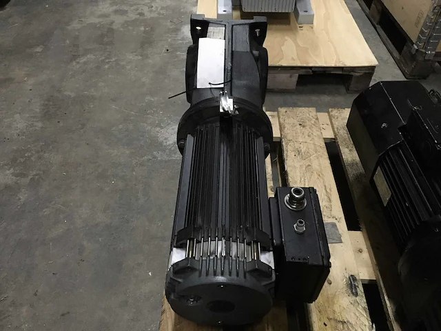 Sew eurodrive dc motorreductor - afbeelding 4 van  4