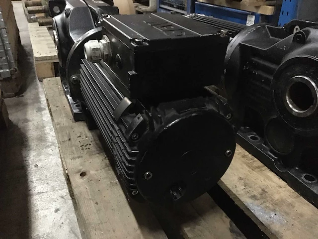 Sew eurodrive dc motorreductoren - afbeelding 2 van  5