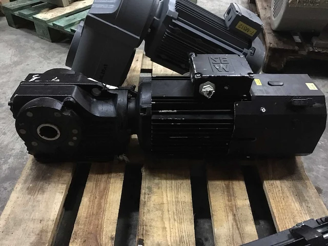 Sew eurodrive dc motorreductoren - afbeelding 5 van  7