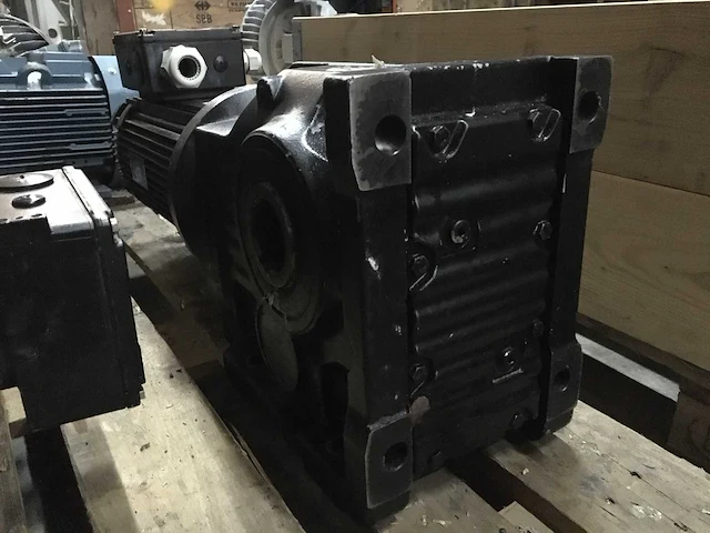Sew eurodrive dc motorreductoren - afbeelding 1 van  5