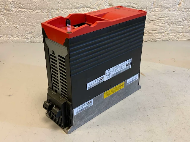 Sew eurodrive mds60a0015-5a3-4-00 inverter (2x) - afbeelding 8 van  24