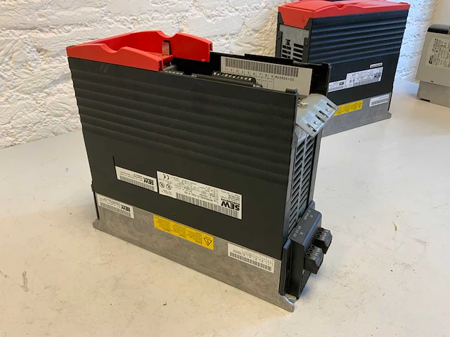 Sew eurodrive mds60a0015-5a3-4-00 inverter - afbeelding 4 van  11
