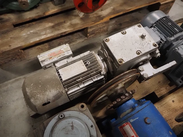 Sew eurodrive / vector - afbeelding 15 van  16