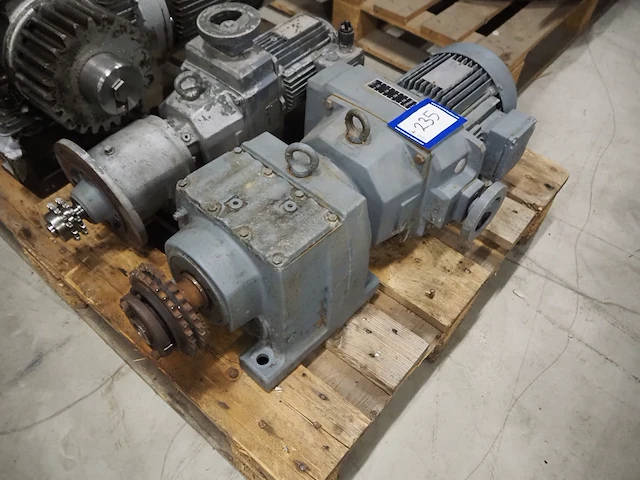Sew eurodrive / vector - afbeelding 3 van  12