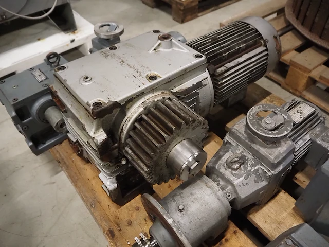 Sew eurodrive / vector - afbeelding 11 van  12