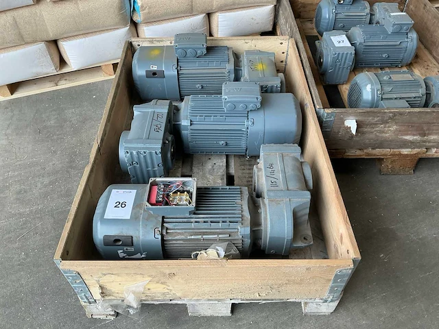 Sew fa67 elektromotor (3x) - afbeelding 1 van  4
