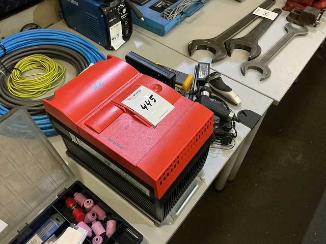 Sew movitrac 31c110-503-4-00 frequentieregelaar - afbeelding 1 van  2