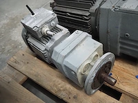Sew - afbeelding 6 van  15