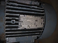 Sew - afbeelding 3 van  13