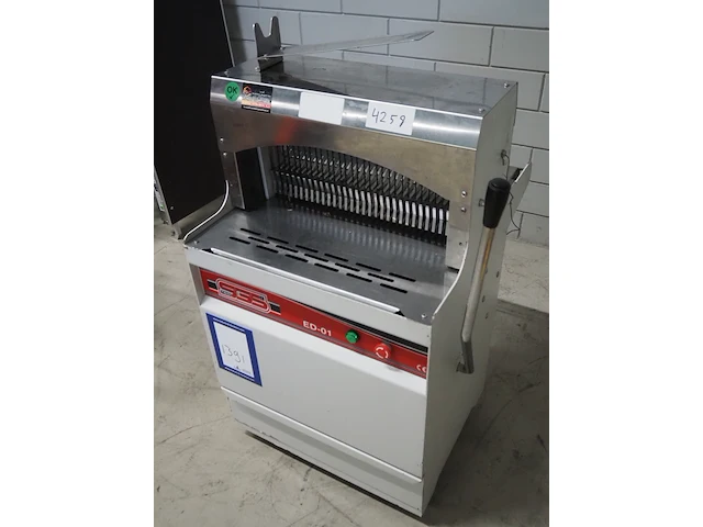 Sgs - afbeelding 2 van  9