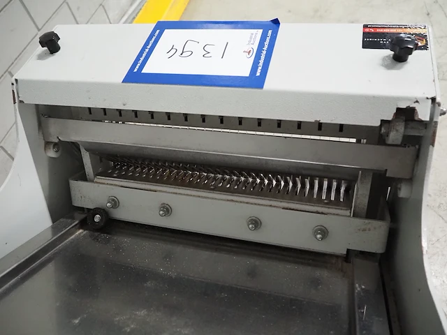 Sgs - afbeelding 4 van  8