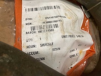 Shackle - afbeelding 3 van  3