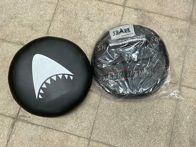 Shark trap- / stootpad (20x) - afbeelding 1 van  1