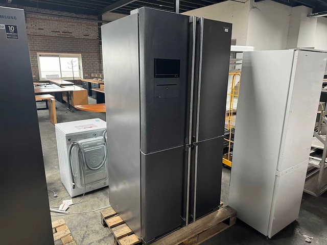 Sharp - koel-vriescombinatie - afbeelding 1 van  12
