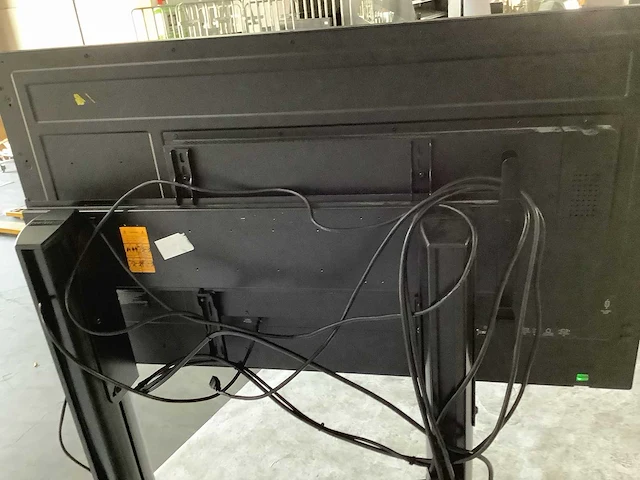 Sharp - lcd monitor - afbeelding 3 van  6